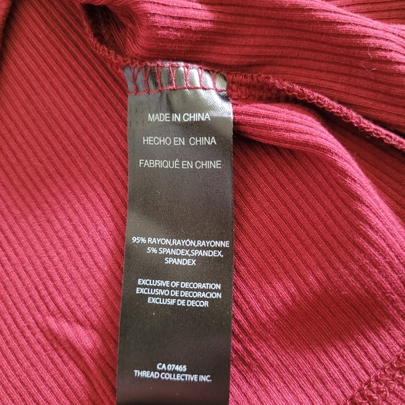 bebe Pomegranate Ribbed Top - NWT - Picture 5 of 12